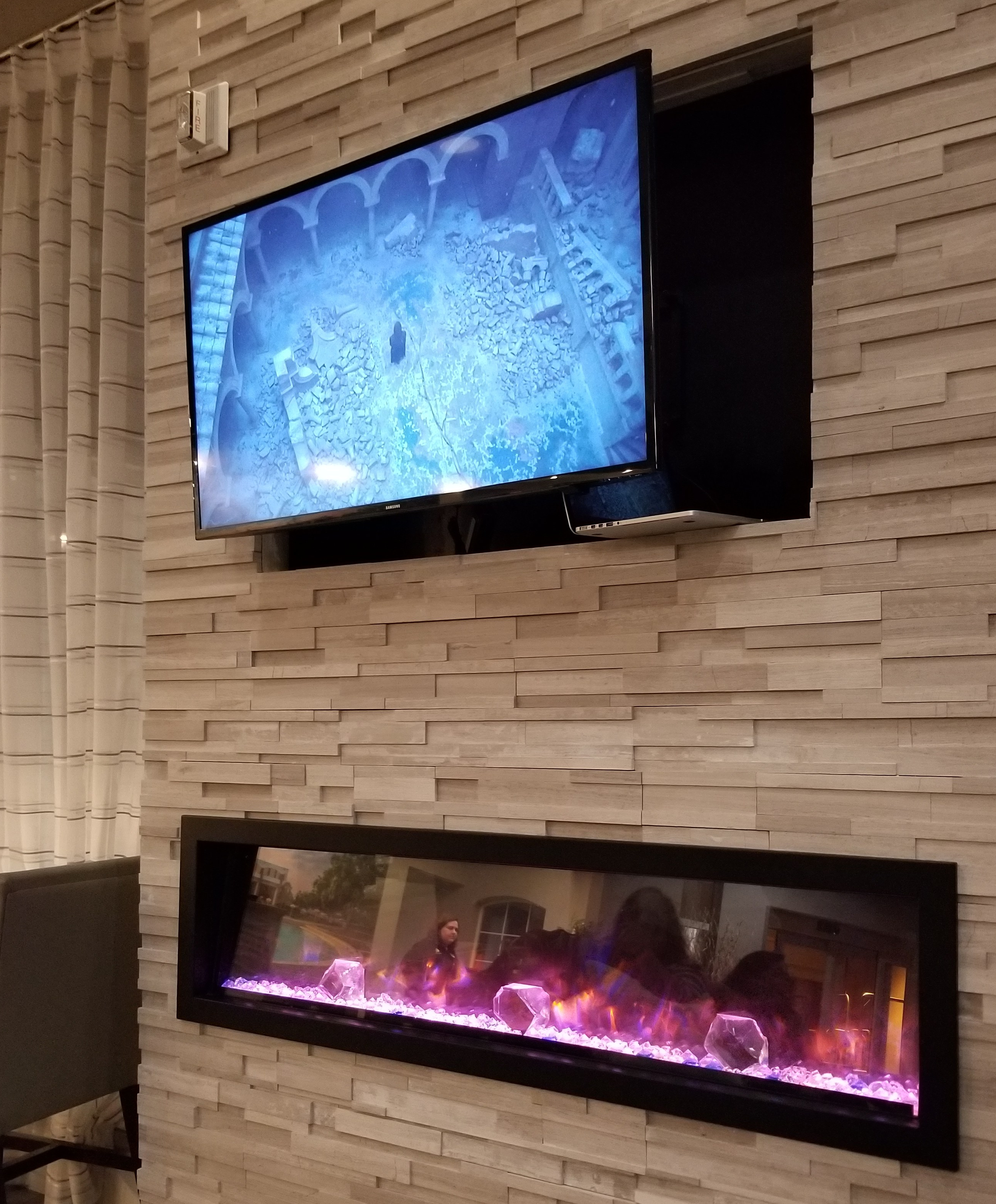 Game of Thrones, GoT, LaQuinta, Orlando, Florida, Community, Entertainment