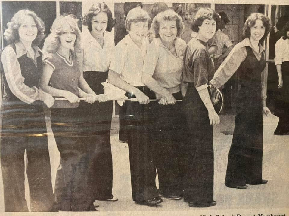Image of seven teenagers in the Russellville High School RHS Singers choir, 1980